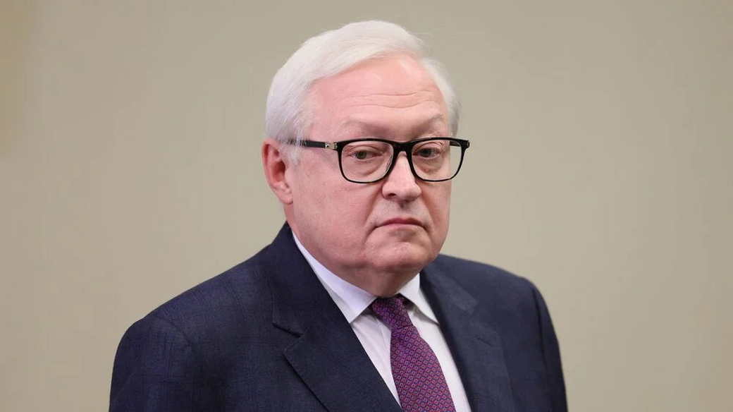 Рябков заявил, что перед РФ стоит вопрос о возобновлении ядерных испытаний