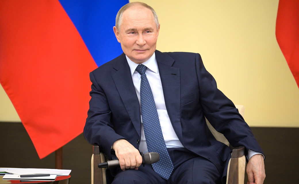 Владимир Путин встретился с участниками IV Конгресса молодых учёных