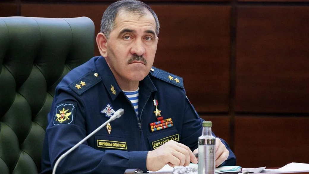 Путин присвоил Евкурову и Горемыкину новые звания