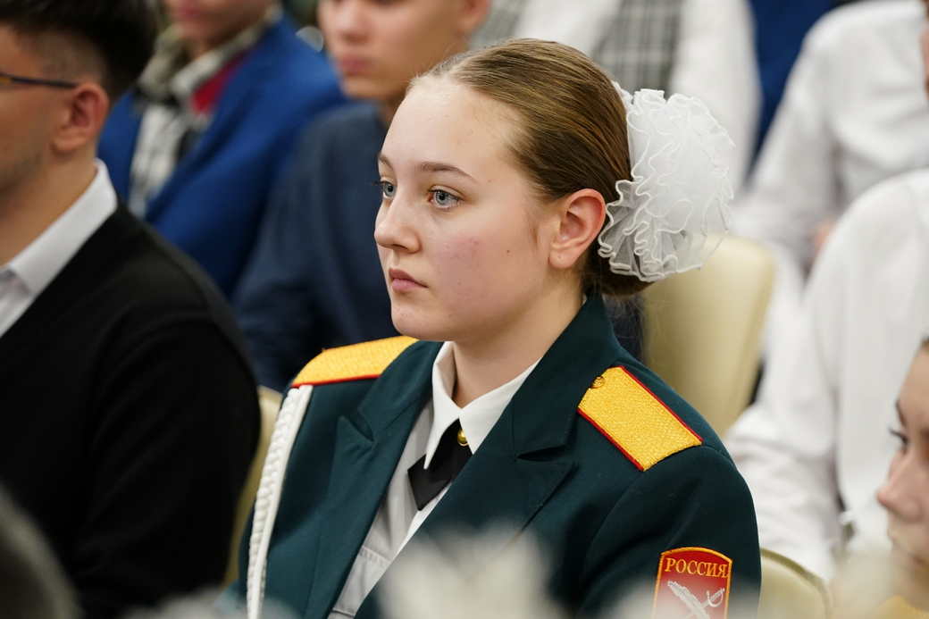 Илья Середюк вручил медали «Отец солдата» родным героев специальной военной операции Илья Середюк вручил медали «Отец солдата» родным героев специальной военной операции