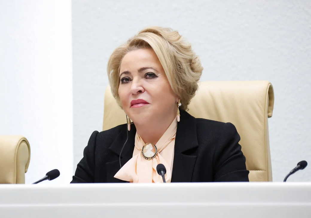 Матвиенко раскритиковала Шадаева за отсутствие решения по «Почте России»