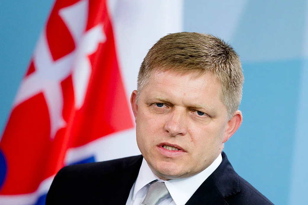 Фицо выступил за нормализацию отношений с РФ