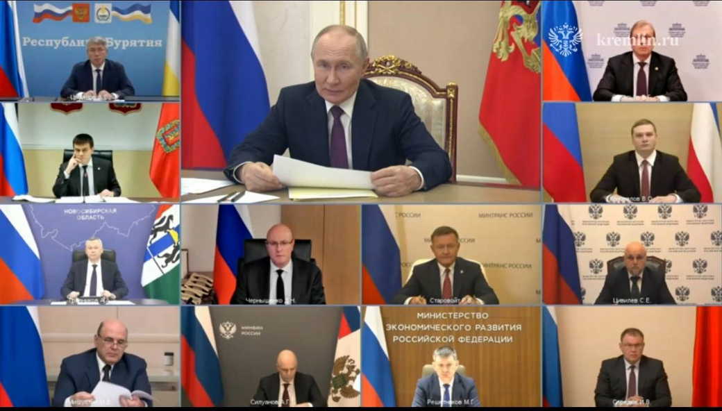 Президент России Владимир Путин поручил разработать меры поддержки угольной отрасли