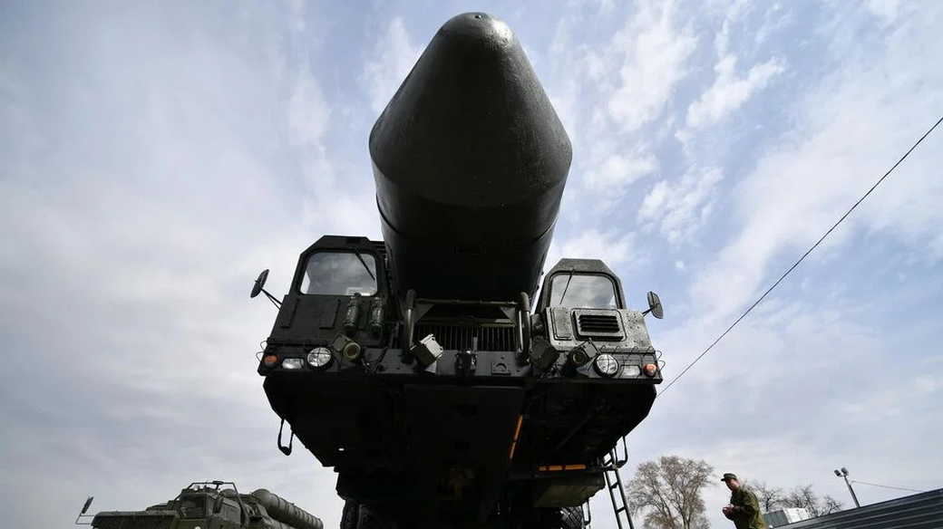 Каракаев назвал мобильные ракетные комплексы решающим средством