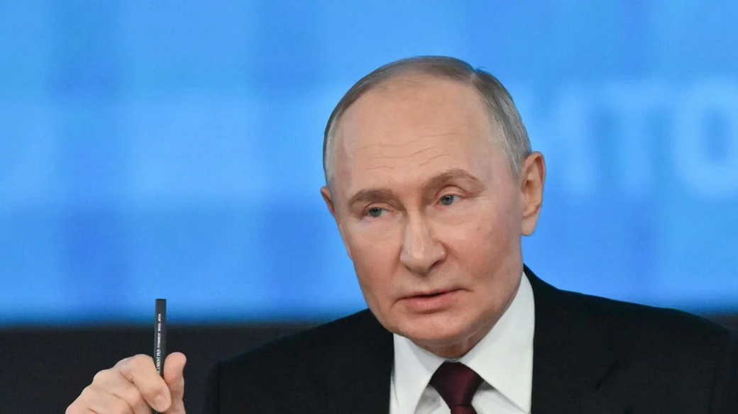 Путин поручил усовершенствовать программы льготного кредитования