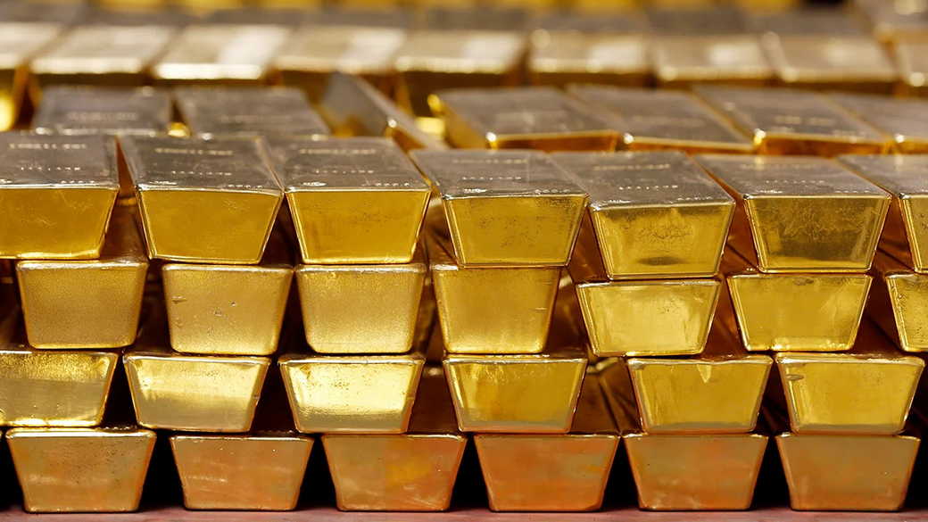 Цены на золото превышали 2680 долларов впервые с 16 декабря