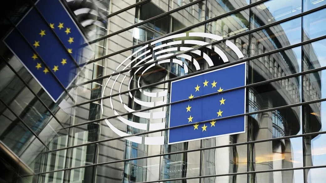 СМИ: ФРГ предложила ЕС ограничить российским дипломатам доступ в Европу
