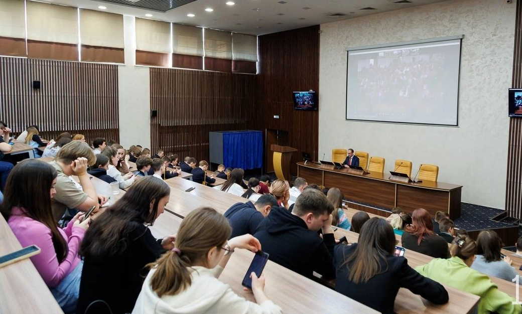 Кузбасс вошел в ТОП-10 регионов-участников всероссийского научного диктанта, приуроченного к 80-летию Победы Кузбасс вошел в ТОП-10 регионов-участников всероссийского научного диктанта, приуроченного к 80-летию Победы