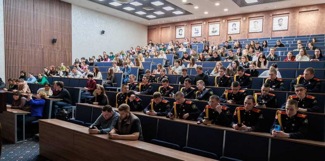 Кузбасс вошел в ТОП-10 регионов-участников всероссийского научного диктанта, приуроченного к 80-летию Победы Кузбасс вошел в ТОП-10 регионов-участников всероссийского научного диктанта, приуроченного к 80-летию Победы