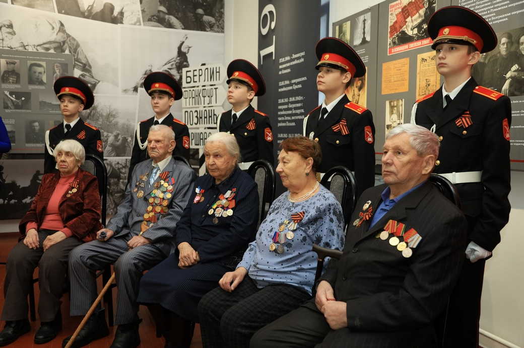 Более тысячи кузбассовцев уже получили медаль «80 лет Победы в Великой Отечественной войне 1941 – 1945 гг.» Более тысячи кузбассовцев уже получили медаль «80 лет Победы в Великой Отечественной войне 1941 – 1945 гг.»