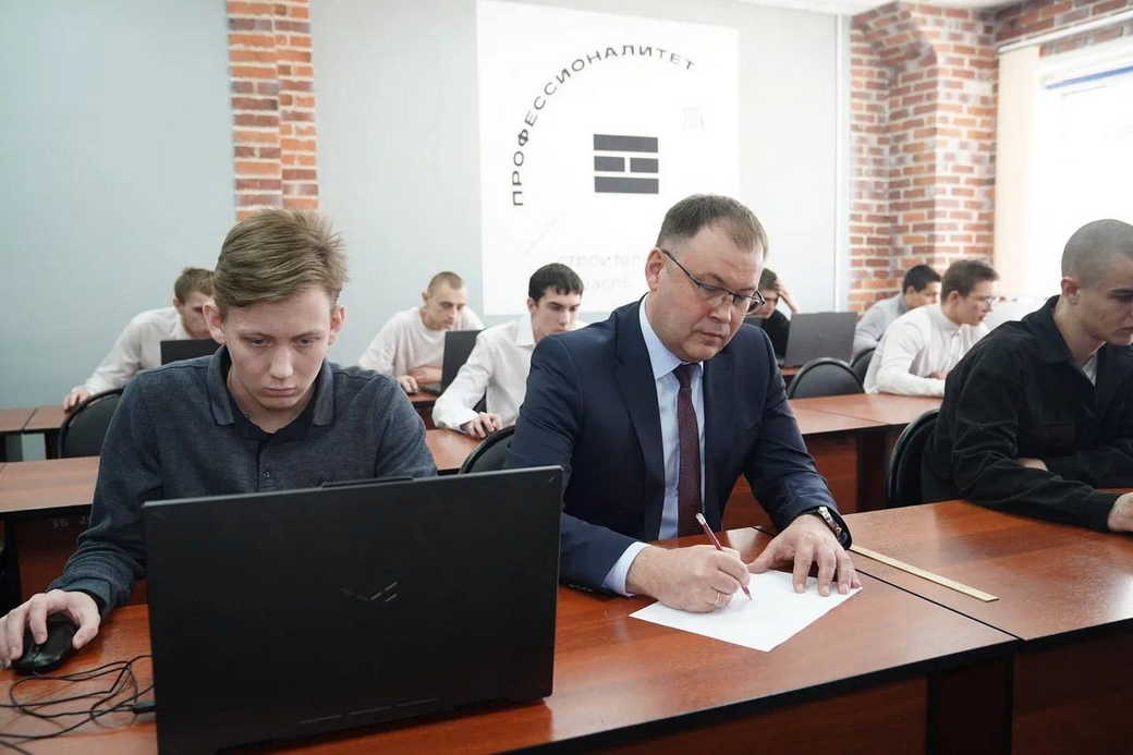 850 кузбасских студентов и школьников участвуют в региональном этапе всероссийского чемпионата «Профессионалы» 850 кузбасских студентов и школьников участвуют в региональном этапе всероссийского чемпионата «Профессионалы»
