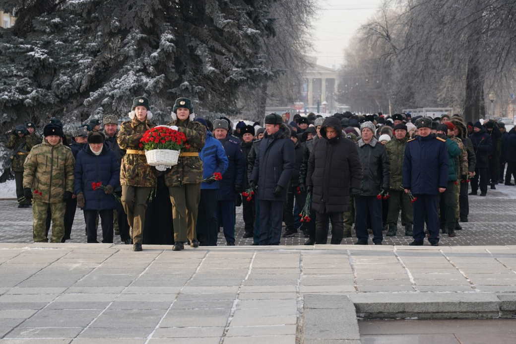 В Кузбассе проходят памятные и патриотические мероприятия, посвященные Дню защитника Отечества В Кузбассе проходят памятные и патриотические мероприятия, посвященные Дню защитника Отечества