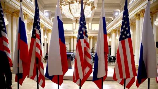 Firstpost: Россия продолжает получать геополитические подарки от США
