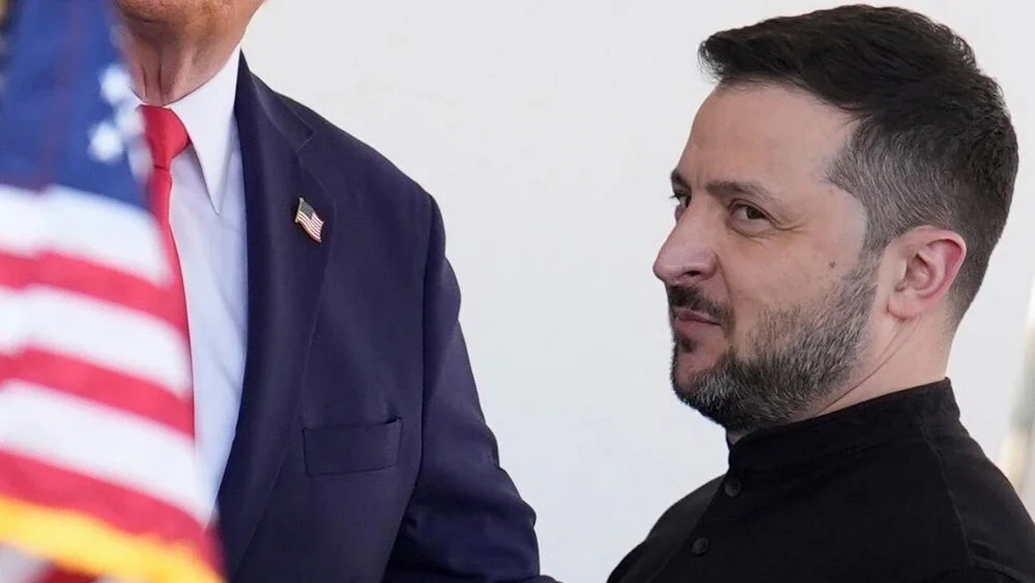 Зеленский заявил, что готов подписать сделку с США
