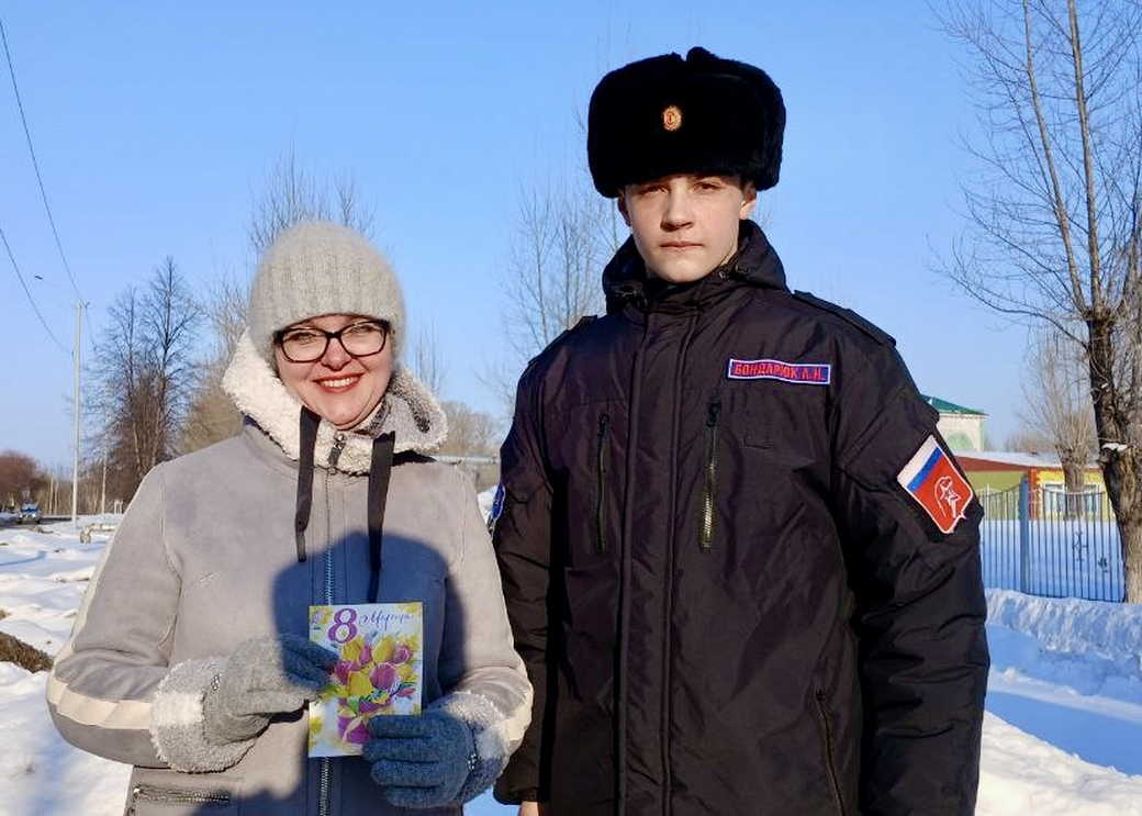 Женщины Кузбасса принимают поздравления с 8 Марта
