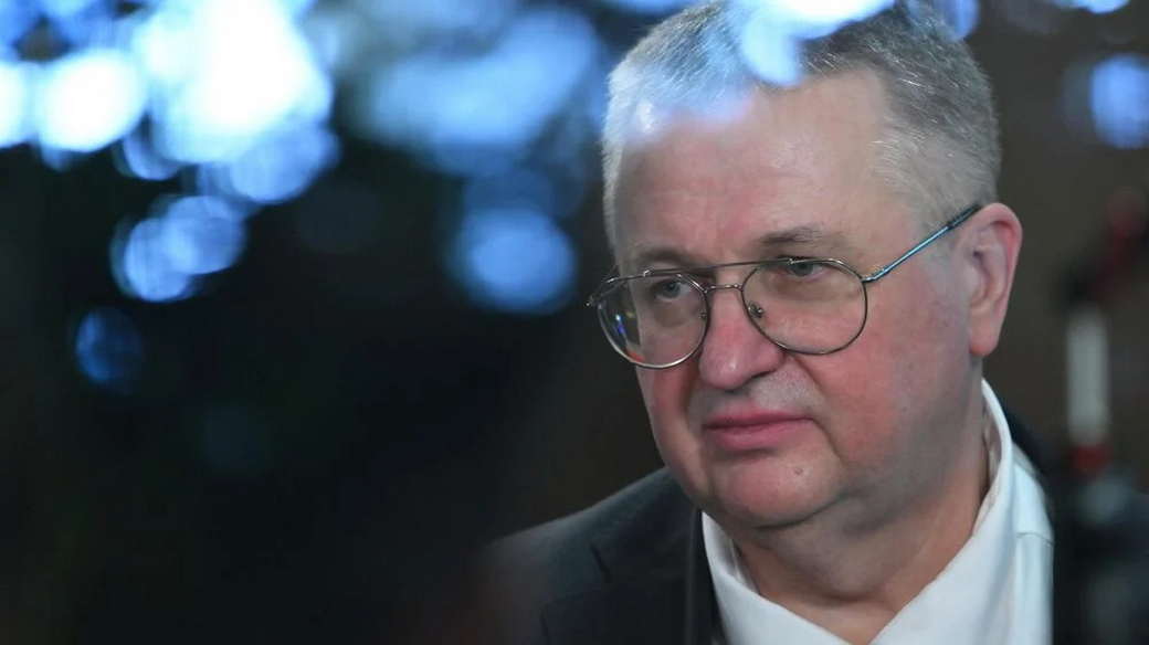 В России опасаются отмены западных санкций, заявил Оверчук