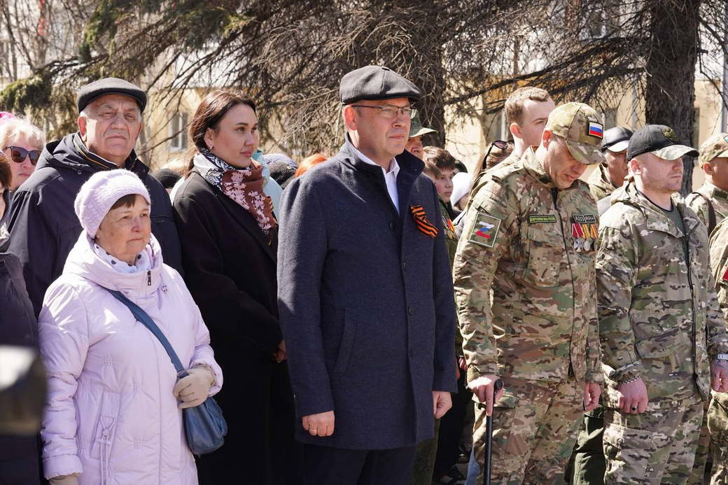 Илья Середюк дал старт Всероссийским акциям «Георгиевская ленточка» и «Красная гвоздика» в Кузбассе
