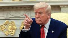 Зачем Дональд Трамп отнимает у России победу в ВОВ