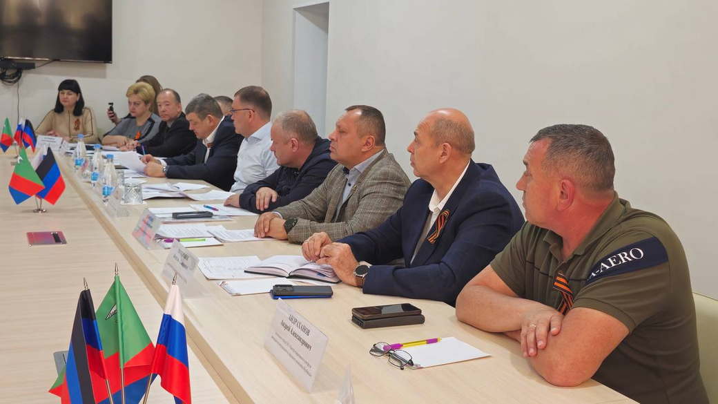 Илья Середюк в Горловке провел совещание по восстановлению инфраструктуры города