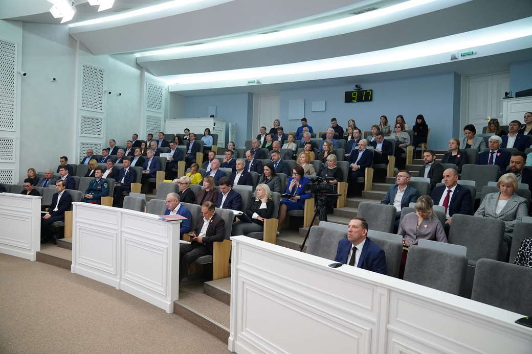 Губернатор Илья Середюк поручил обеспечить безопасность мест отдыха у воды, в том числе несанкционированных Губернатор Илья Середюк поручил обеспечить безопасность мест отдыха у воды, в том числе несанкционированных