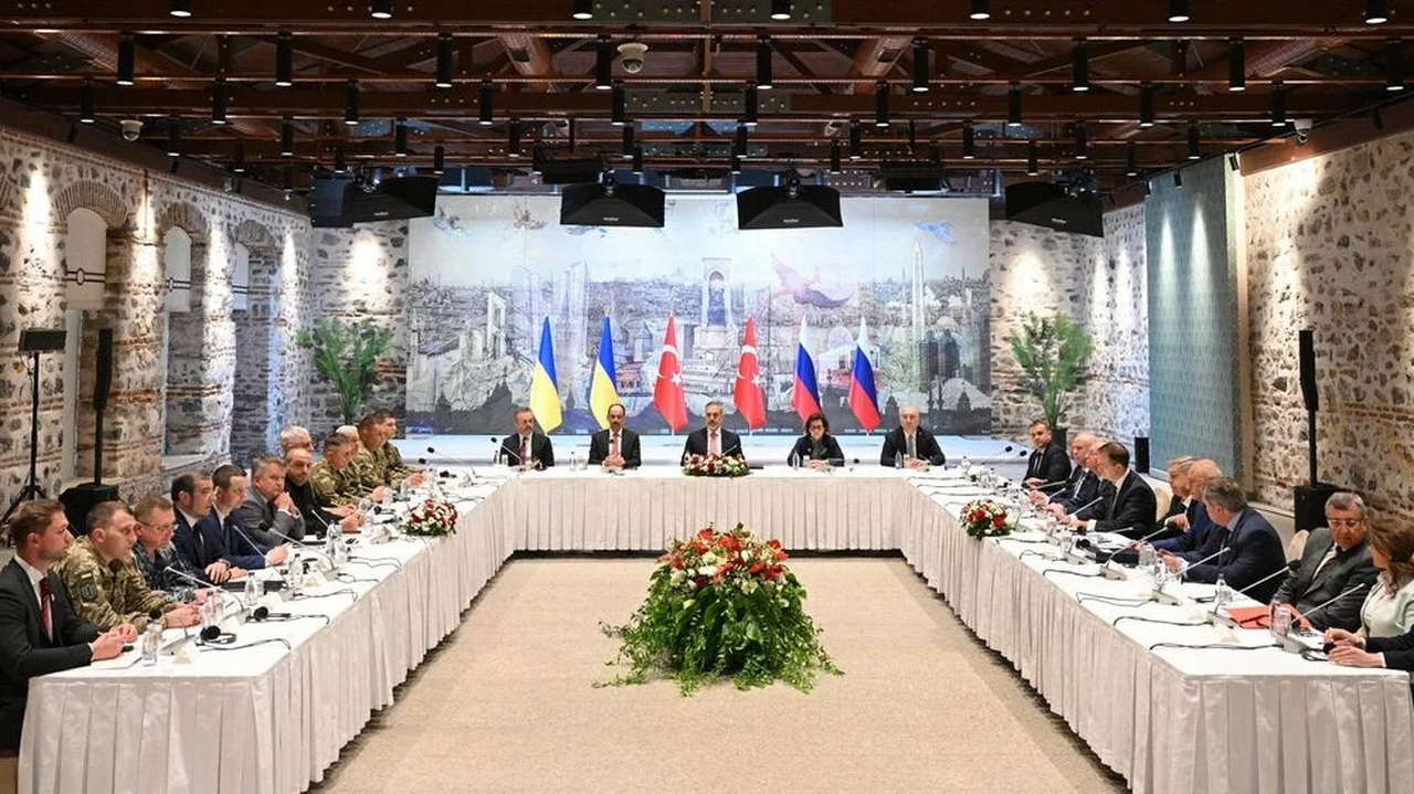 Зеленский расширил состав украинской делегации на переговорах с Россией