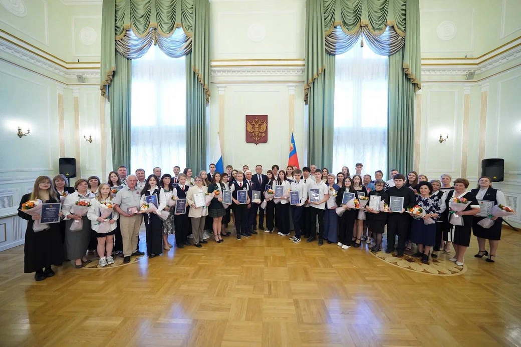 Юные архивисты Кузбасса получили областные награды от губернатора
