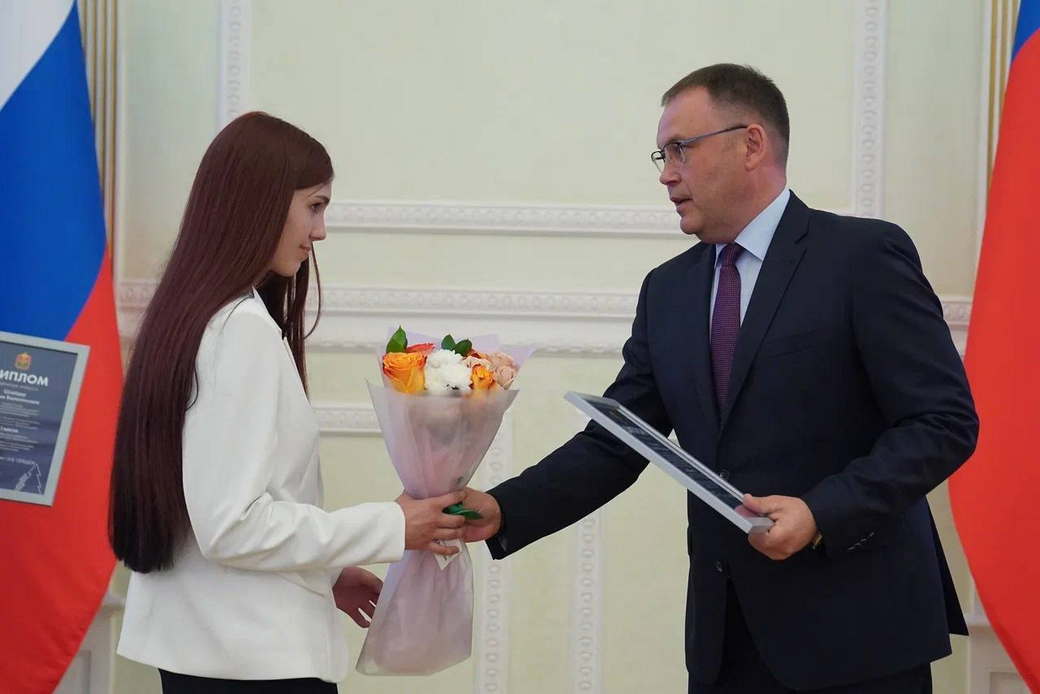 Юные архивисты Кузбасса получили областные награды от губернатора