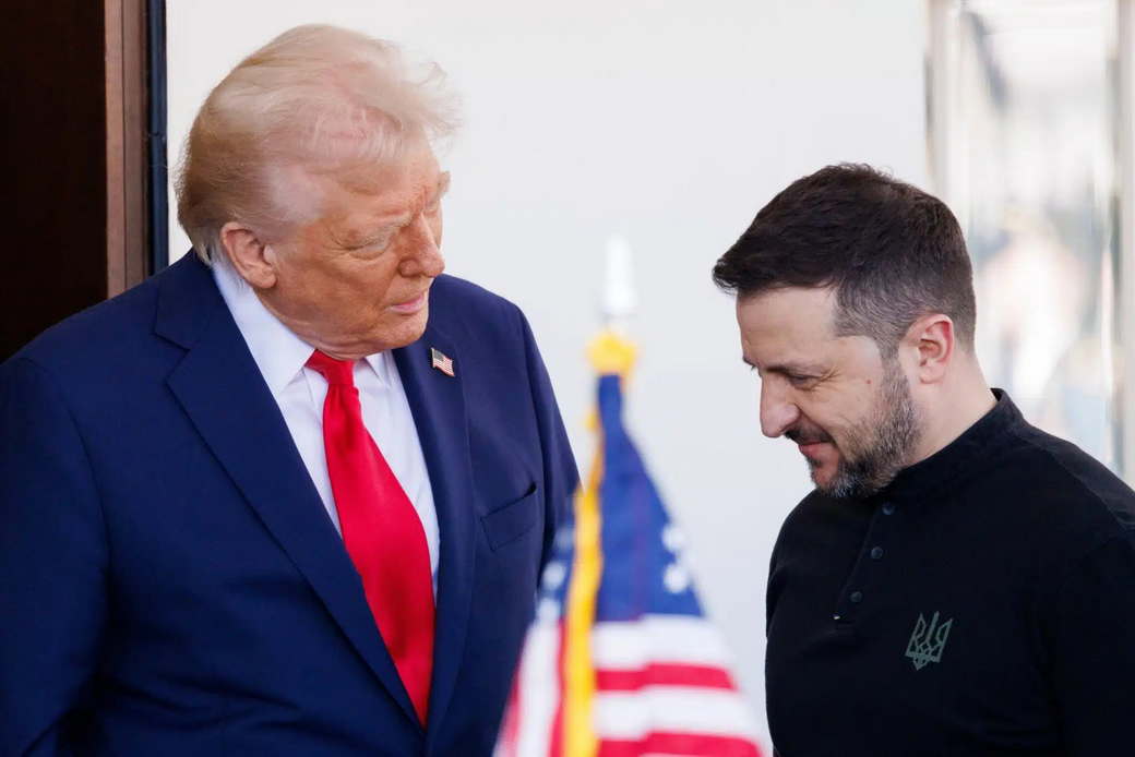 Зеленский играет с огнем в отношениях с США, пишут СМИ