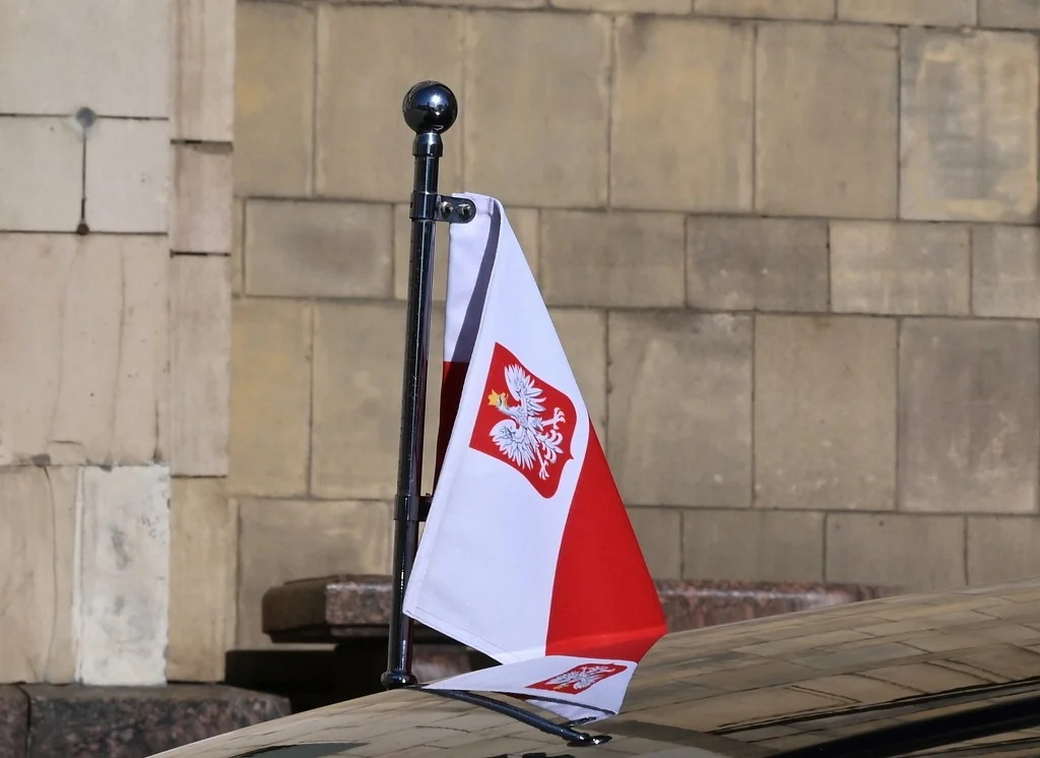 В небе над Польшей подняли авиацию из-за якобы активности России на Украине