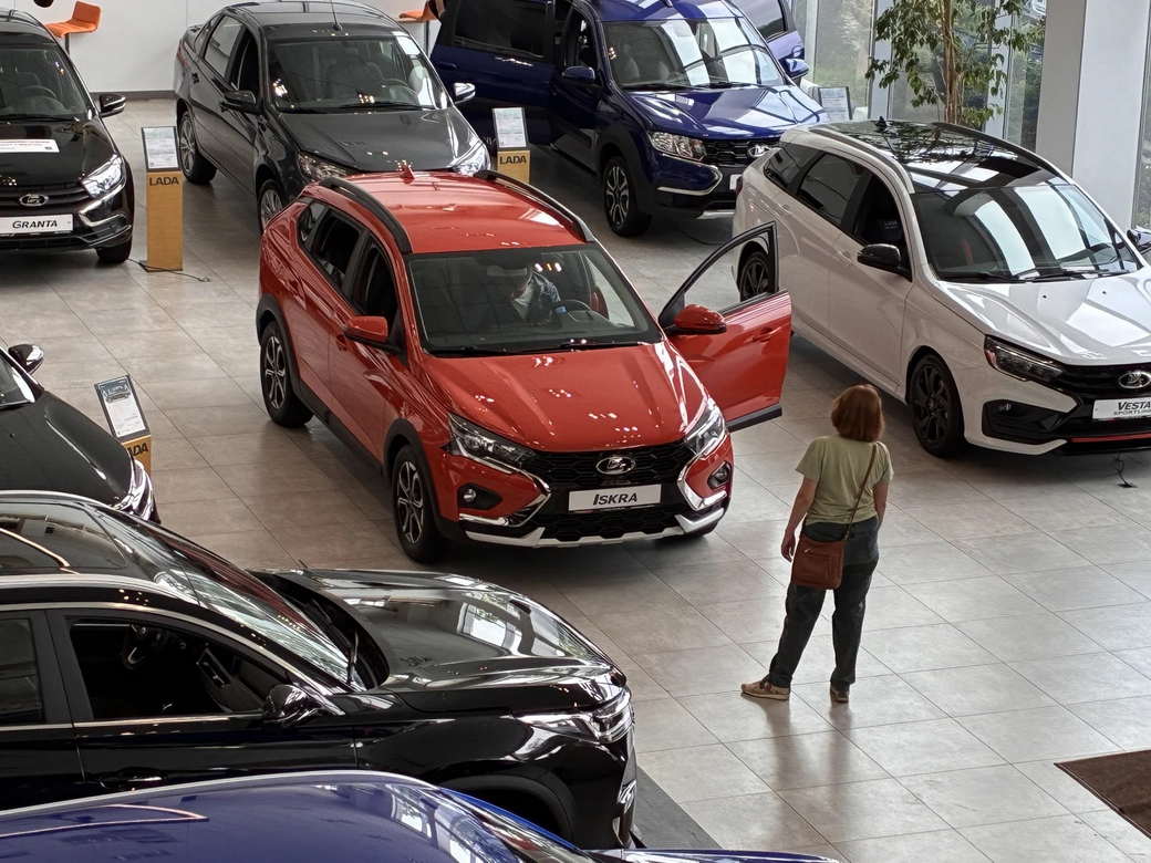 АвтоВАЗ заявил о продаже всех Lada Iskra из первой партии АвтоВАЗ заявил о продаже всех Lada Iskra из первой партии