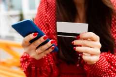 Карты UnionPay лишь одного российского банка работают в Европе