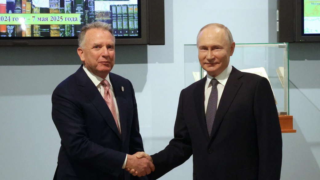 В Кремле раскрыли, о чем общались Путин и Уиткофф