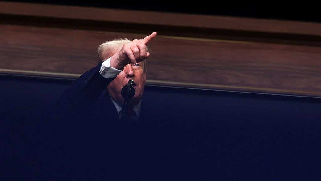 Трамп подтвердил вступление в силу пошлин в полночь 7 августа