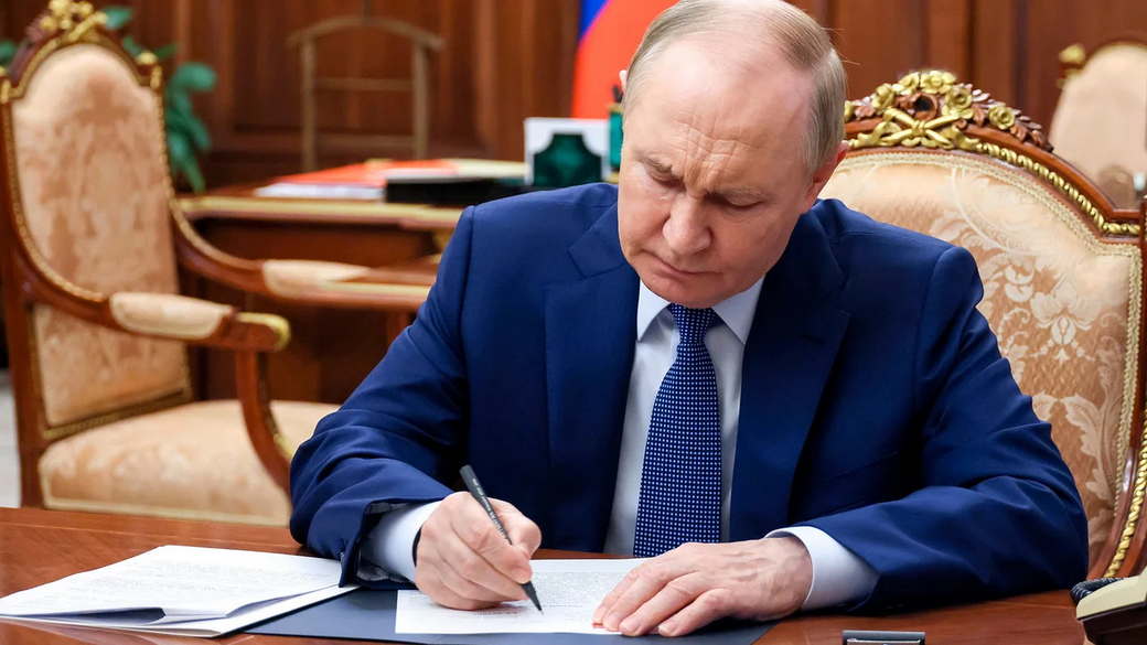 Путин назначил Дмитрия Любинского замглавы МИД