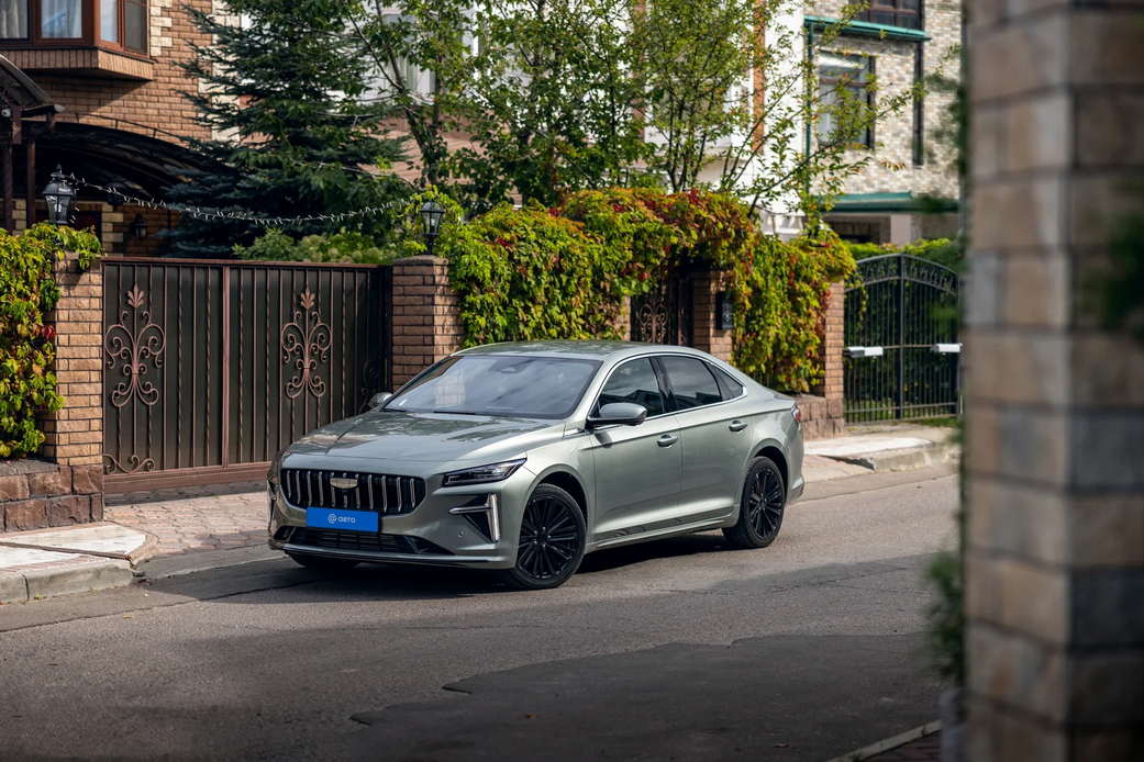Цены идут вниз: в Беларуси резко подешевел весь модельный ряд Geely