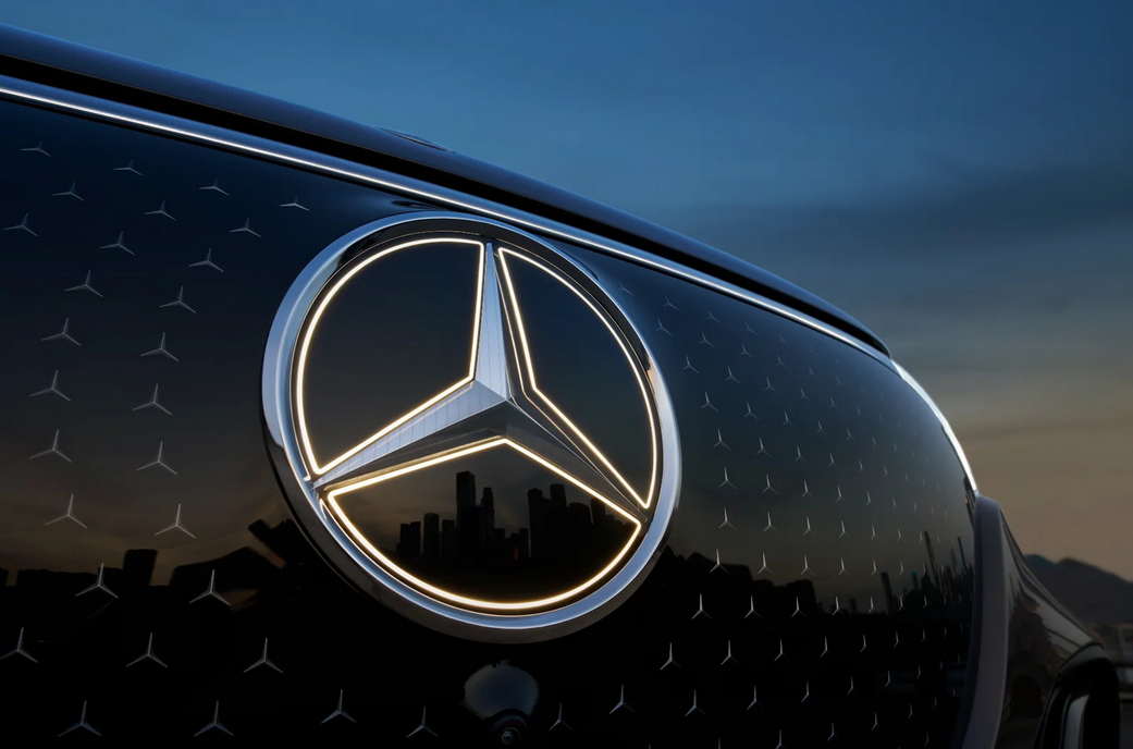 Mercedes грозит вернуться в Россию: причины и последствия