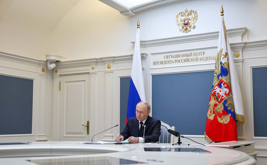 Путин провел тренировку ядерных сил