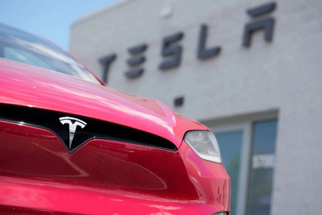 Маск пригрозил уходом из Tesla и потребовал компенсацию