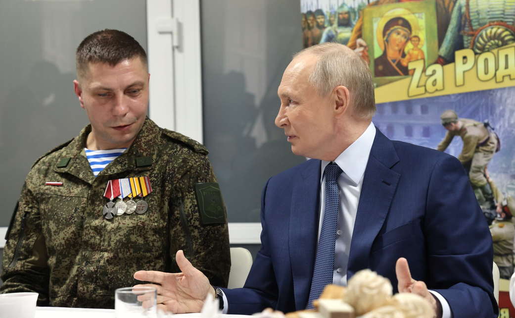 Путин: РФ успешно испытала подводный аппарат «Посейдон» Путин: РФ успешно испытала подводный аппарат «Посейдон»