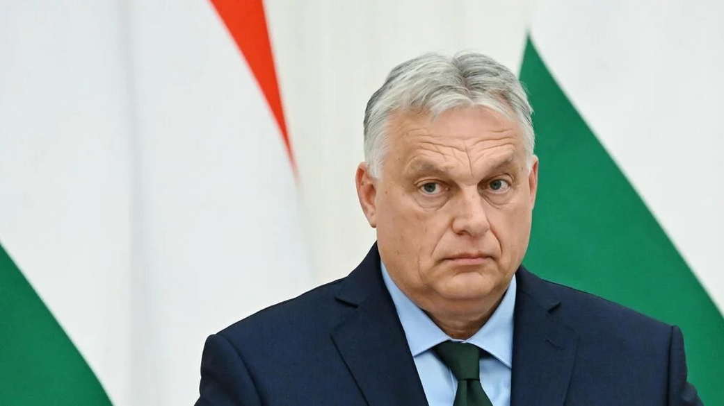 Орбан назвал Россию недостаточно сильной для нападения на ЕС