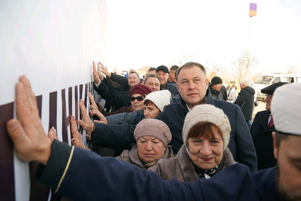 Губернатор Илья Середюк: фуру с гуманитарной помощью из Кузбасса отправили в зону проведения специальной военной операции