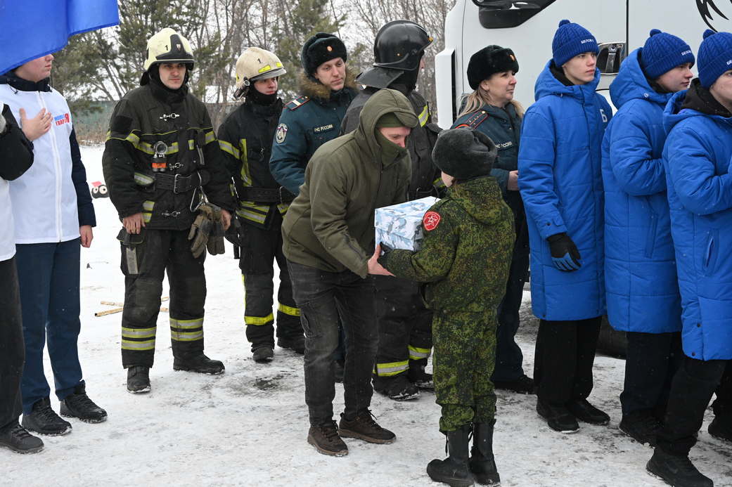 Илья Середюк: 20 тонн гуманитарного груза отправили беловчане бойцам в зону СВО