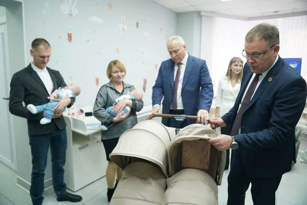 В Осинниках открылся пункт бесплатного проката вещей для новорожденных В Осинниках открылся пункт бесплатного проката вещей для новорожденных