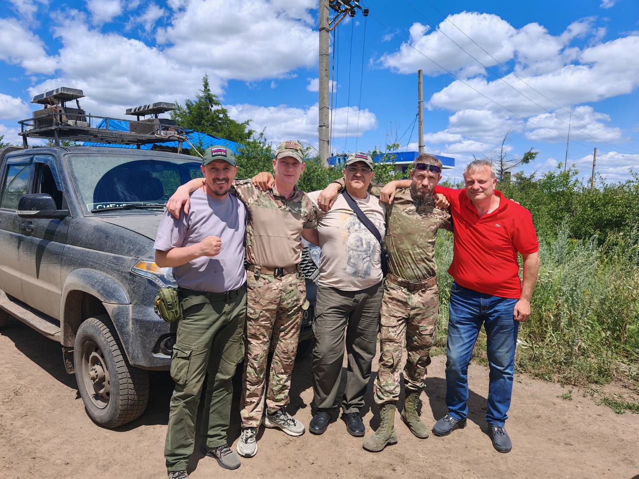 Поздравление депутата Парламента Кузбасса Доврана Аннаева с Днем защитника Отечества