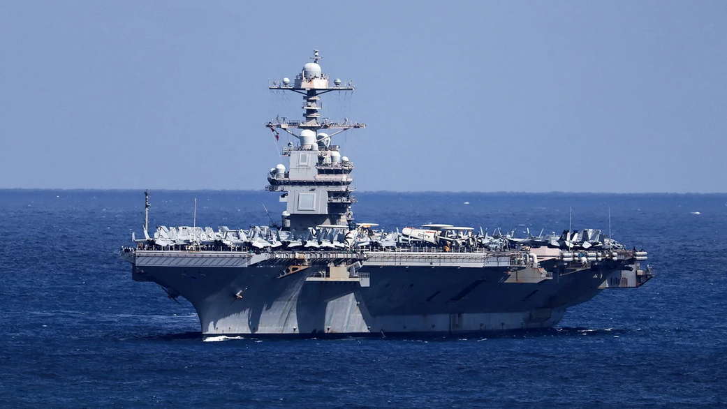 Авианосцы США отошли от Ирана