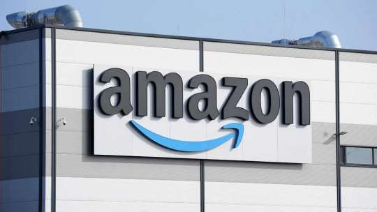 КСИР заявил об ударе по дата-центру Amazon в Бахрейне