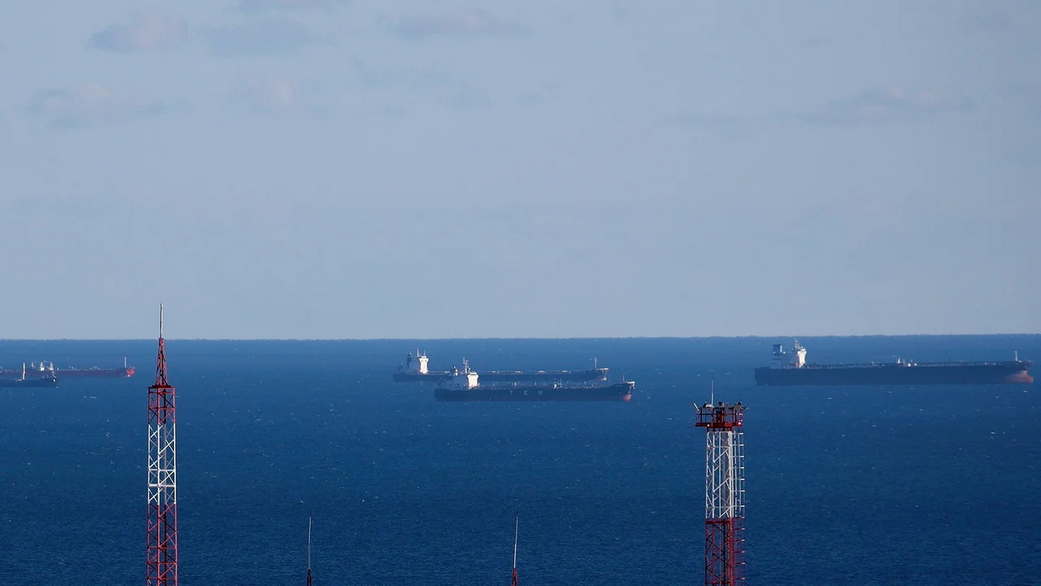 Shafaq News: у берегов Ирака подорваны три нефтяных танкера Shafaq News: у берегов Ирака подорваны три нефтяных танкера