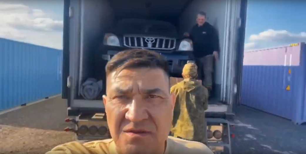 КуZбасс-Горловка. Встретили долгожданную фуру с гуманитарным грузом