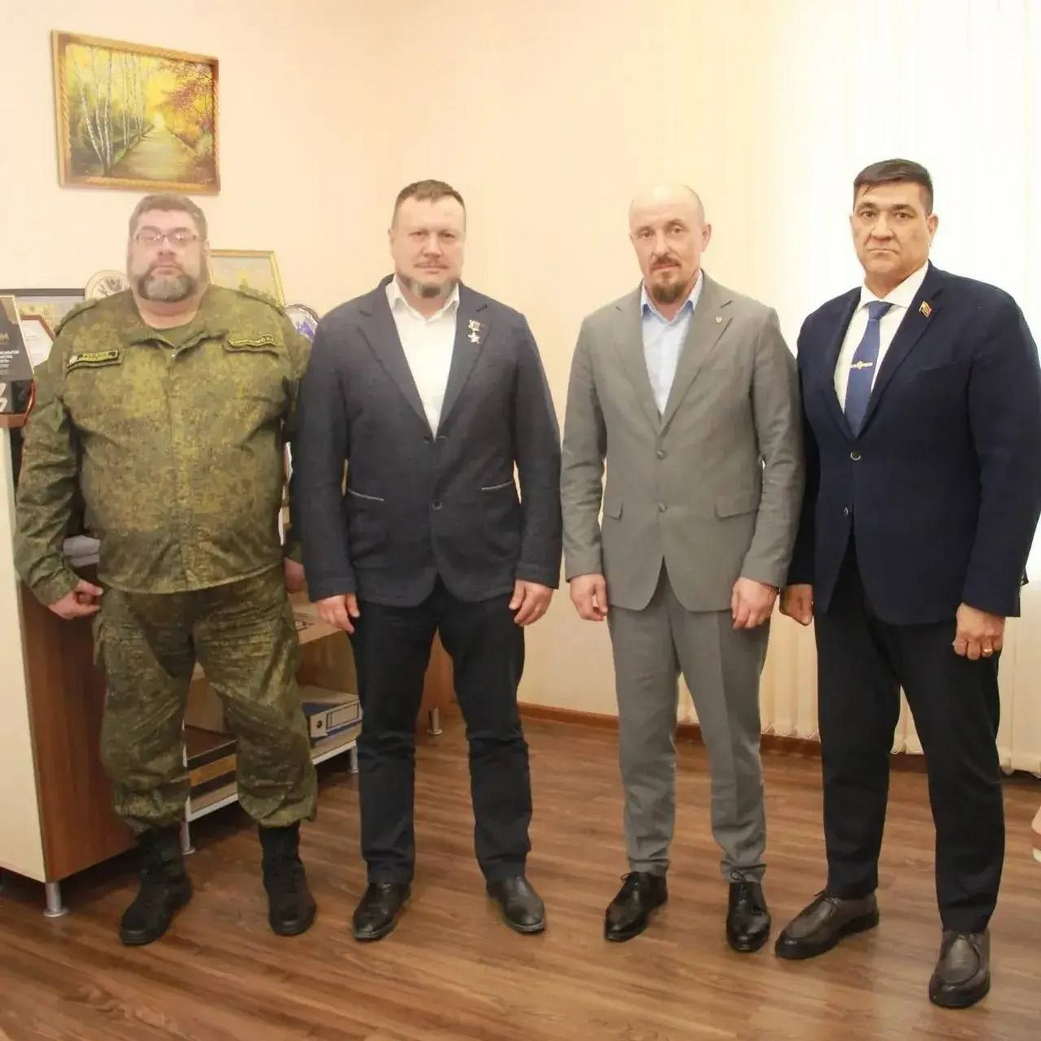 Кузбасс. Героям Отечества Слава!