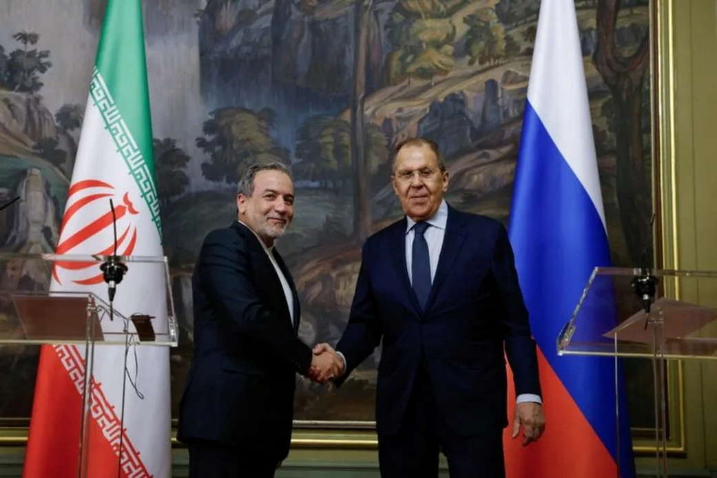 Лавров обсудил с Аракчи детали ирано-американских переговоров